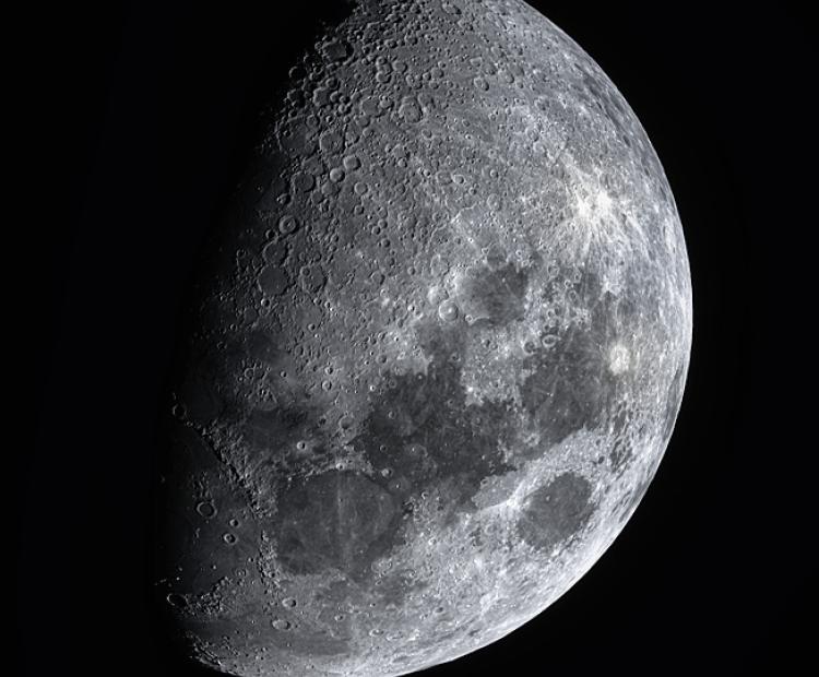 The Moon | © Adriano Anfuso